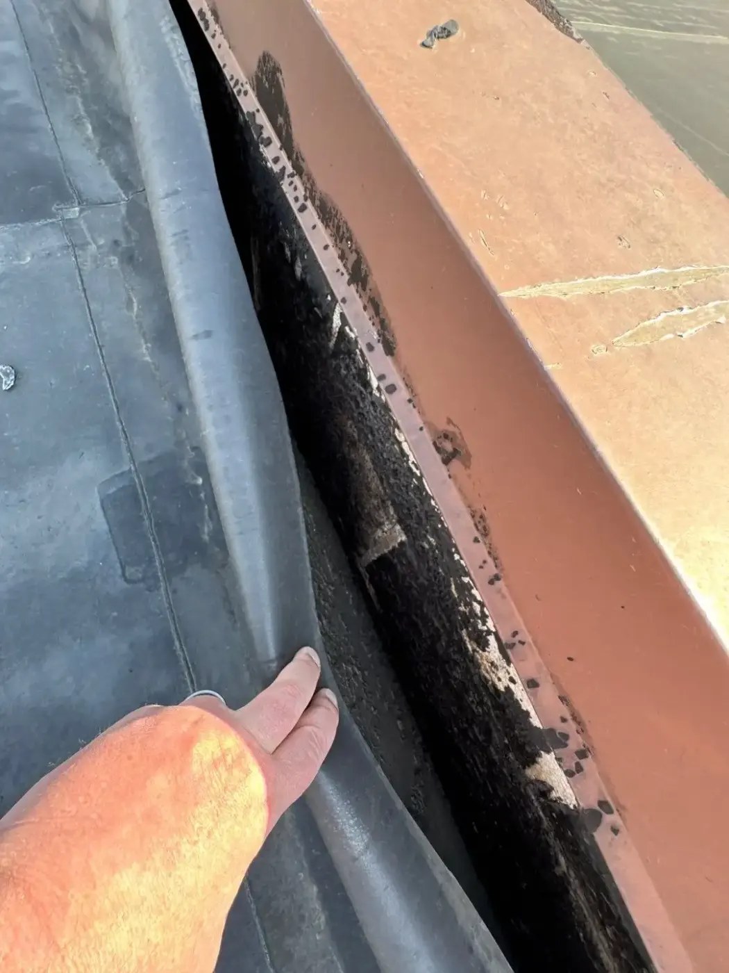 Manufacturer-certified roof installation in Goshen